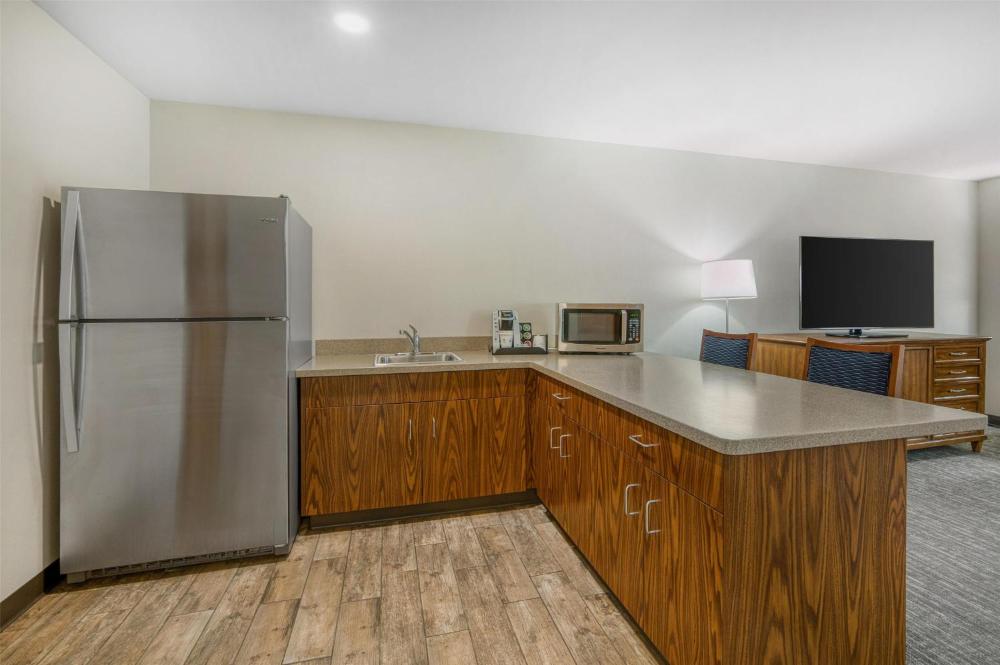 Large Double Room with Two Double Beds interior